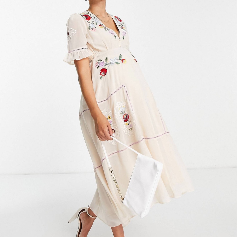 Hope & Ivy Maternity Embroidered dress size 8